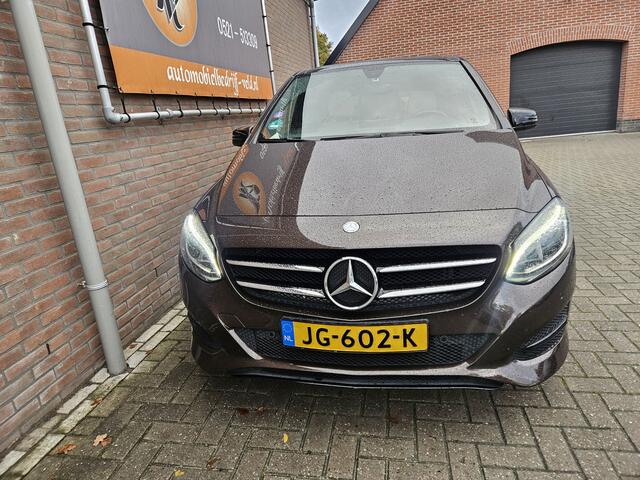Mercedes-Benz B-KLASSE 180 Ambition