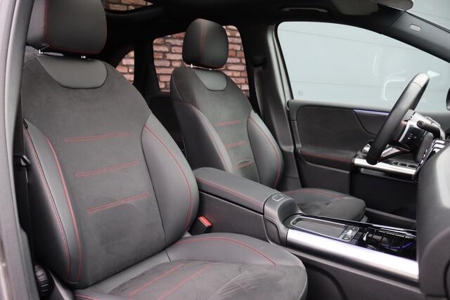 Mercedes-Benz B-KLASSE 250 e AMG Line | Panoramadak | Advanced Sound System | Camera | High Perf. LED | Nightpakket | Keyless-Go | Sfeerverlichting | Vario-Achterbank | Augmented Reality |