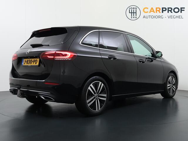 Mercedes-Benz B-KLASSE 200 Business Solution Luxury Trekhaak | Camera | Navigatie | Automaat |