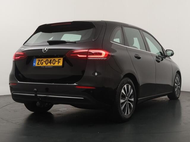 Mercedes-Benz B-KLASSE 180 Business Solution - Navigatie - Climate Control - Apple Carplay/Android Auto
