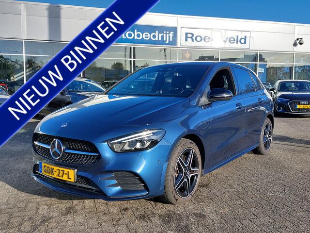 Mercedes-Benz B-KLASSE 250e Plug-In Hybrid AMG-Line | Navi | Apple Carplay | Clima | Cruise | Led Koplampen | Leder+Alcanatra | Stoelverwarming | Sfeerverlichting | Dodehoek+Rijstrooksensor | Privacy Glass | 18'lm