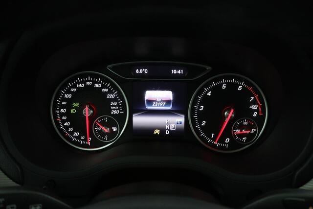 Mercedes-Benz B-KLASSE 180 Business Solution | Parkeercamera | Navigatie | Cruise Control | Stoelverwarming