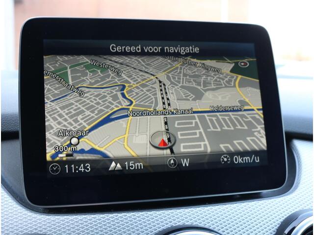 Mercedes-Benz B-KLASSE 200 Night edition | Trekhaak | Camera