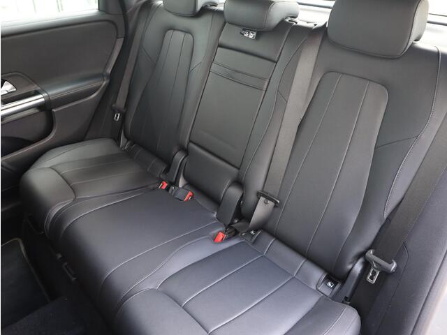 Mercedes-Benz B-KLASSE 250 e Advantage