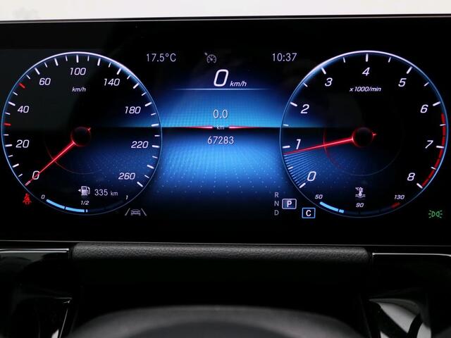 Mercedes-Benz B-KLASSE 180 Business Solution AMG Trekhaak | AMG | Night Pakket | Panorama Schuif-Kanteldak | Sfeerverlichting | Memory Voorstoelen. Inclusief 24 maanden Mercedes-Benz Certified garantie voor Europa.