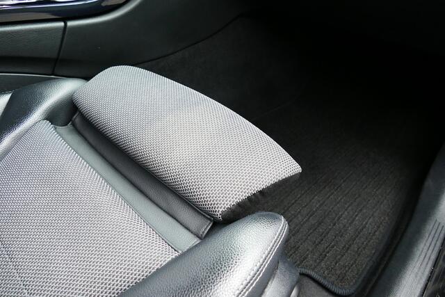 Mercedes-Benz C-KLASSE 200 CDI Premium Plus