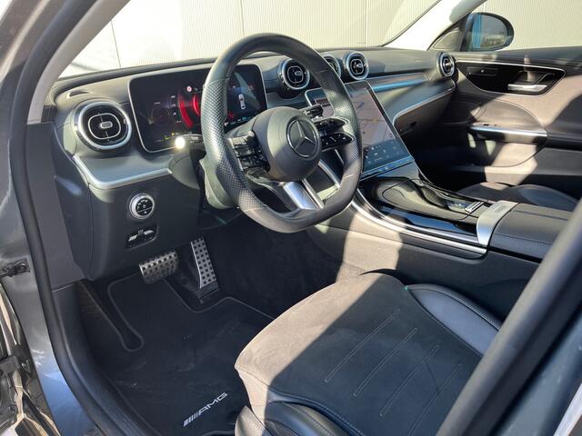 Mercedes-Benz C-KLASSE 180 AMG Line Schuifdak / Sfeer verlichting / Led High Performance