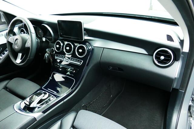 Mercedes-Benz C-KLASSE 180 Prestige. Half Leer, Stoelverw, Navi, Clima, Cruise, PDC V+A