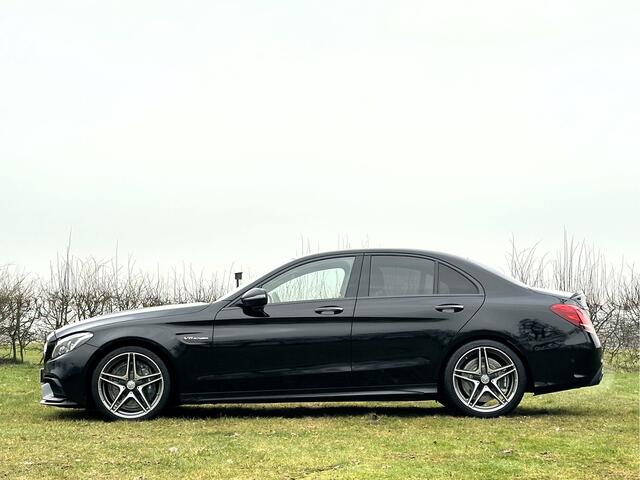 Mercedes-Benz C-KLASSE C 63 AMG - Night - Burmester - Keyless