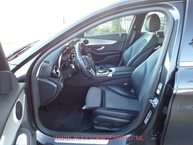 Mercedes-Benz C-KLASSE Estate 300DE FULL-LED/NAVI/CAMERA/TREKHAAK/SPORTSTOEL