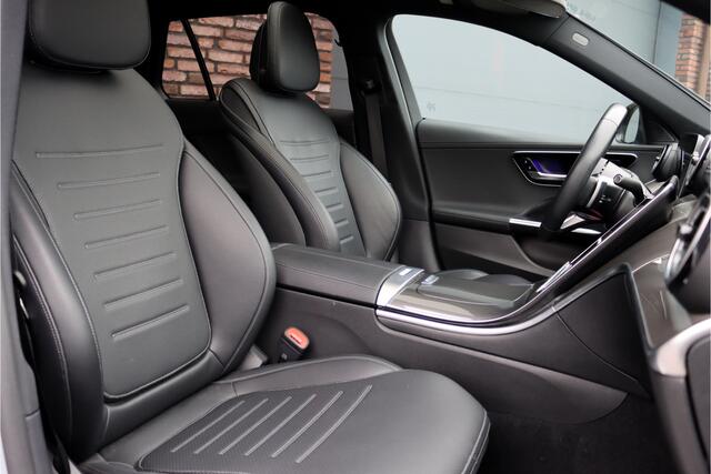 Mercedes-Benz C-KLASSE Estate 300 e AMG Line Aut9 | Distronic | Trekhaak | Panoramadak | Verwarmd Stuurwiel | Keyless Go | Surround Camera | High Perf. LED |
