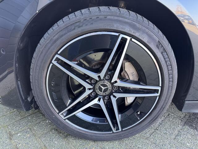 Mercedes-Benz C-KLASSE Estate 300 e AMG Line | Panoramadak | Camera | Sfeerverlichting | Adaptive Cruise Control | Lane Assist |