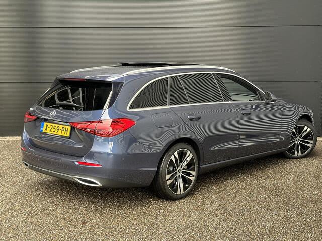 Mercedes-Benz C-KLASSE Estate 180 AMG | Panoramadak | Showmodel SALE