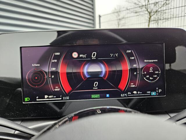 Mercedes-Benz C-KLASSE Estate 300 e Plug In Hybrid 320pk PHEV | Adaptive Cruise | Camera | Stoelverwarming | Apple Carplay | DAB | LED | Navi Full Map | Virtual |