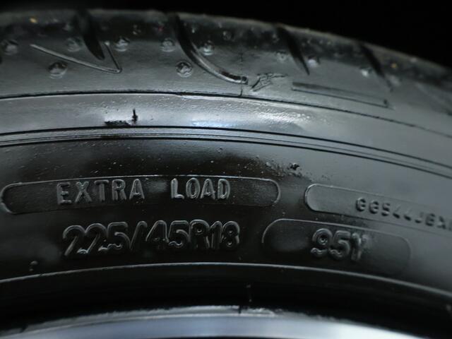 Mercedes-Benz C-KLASSE Estate 300 e Business Solution AMG | Trekhaak | Nightpakket | Parkeerpakket met 360°-camera | KEYLESS GO-comfortpakket | Antidiefstalpakket GUARD 360° Plus | Memorypakket | EASY PACK achterklep |