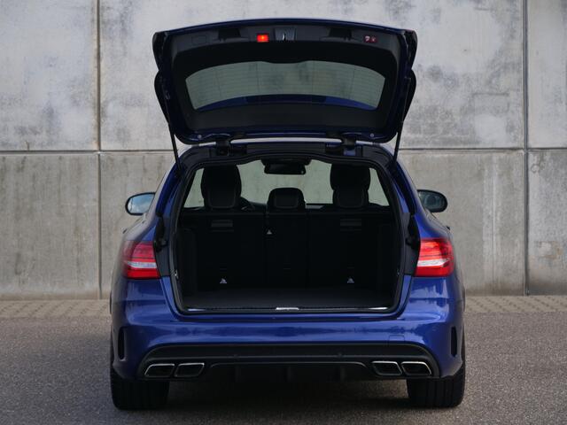 Mercedes-Benz C-KLASSE Estate C63's AMG | Designo | panorama | slechts 69.000km | Voor de liefhebber..