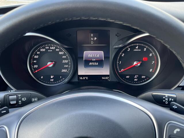 Mercedes-Benz C-KLASSE Estate 180 Business Solution AMG | AMG Pakket/Navi/Clima/Cruise/17"/Sportstoelen/Stoelverwarming/Sfeerverlichting