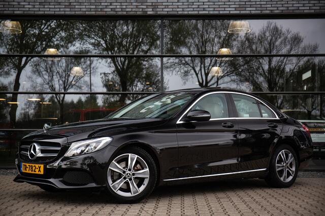 Mercedes-Benz C-KLASSE 200 Sport Edition Premium Plus Glazen panoramadak, Stoelverwarming, Isofix