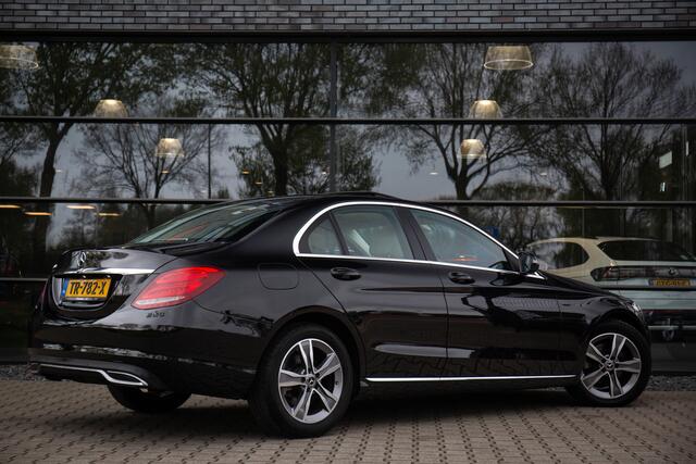 Mercedes-Benz C-KLASSE 200 Sport Edition Premium Plus Glazen panoramadak, Stoelverwarming, Isofix