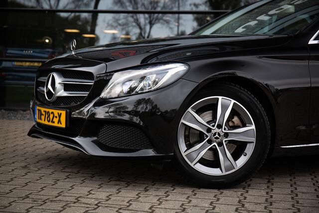Mercedes-Benz C-KLASSE 200 Sport Edition Premium Plus Glazen panoramadak, Stoelverwarming, Isofix