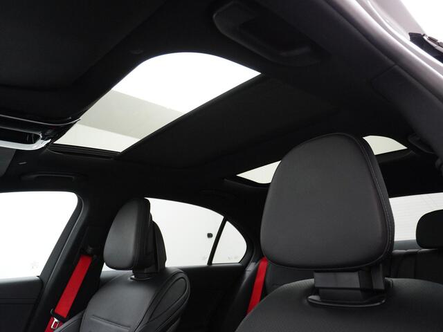 Mercedes-Benz C-KLASSE 300e AMG Line Limited