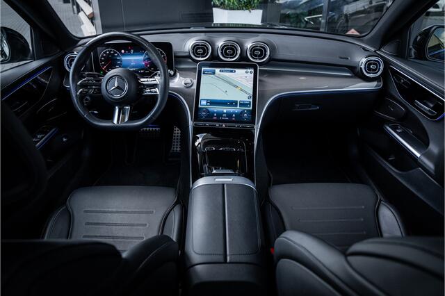 Mercedes-Benz C-KLASSE 300 AMG Line - Panorama | Burmester | Cruise Control | Camera