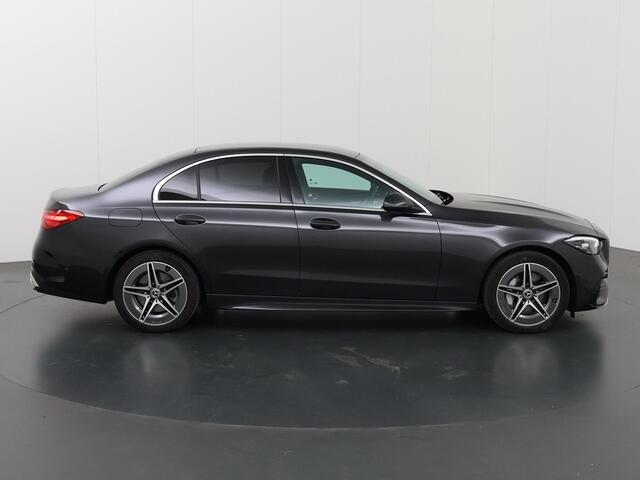 Mercedes-Benz C-KLASSE 300 e AMG Line | Rijassistentiepakket Plus | Stoelverwarming | Sfeerverlichting | Keyless Go |