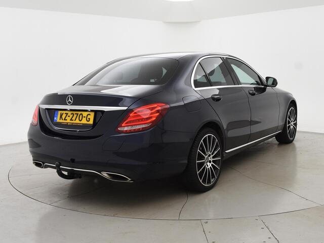 Mercedes-Benz C-KLASSE 350e 279 PK SEDAN + TREKHAAK | 19 INCH | LUCHTVERING | LED | STOELVERWARMING