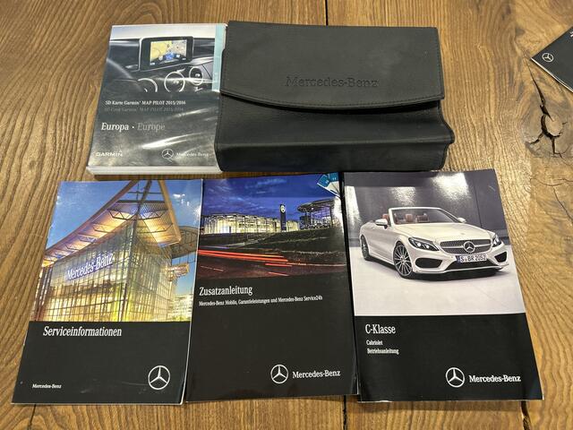 Mercedes-Benz C-KLASSE Cabrio 250 Edition 1 AMG | Cruise control | Climate control | Lane assist | Airscarf | Stoelverwarming | Lederen bekleding | Elek. inklapbare spiegels | Navigatie