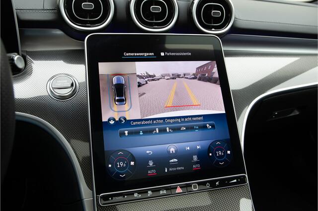 Mercedes-Benz C-KLASSE 400 e 4MATIC AMG 381pk Premium Plus, Pano, Distronic, Nightpack, Burmester, HEad-Up, Memory, Digital LED