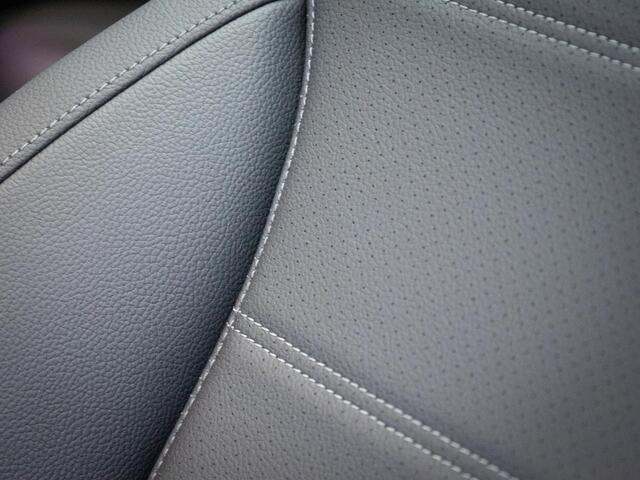 Mercedes-Benz C-KLASSE Limousine 300 e Luxury Line Panorama dak