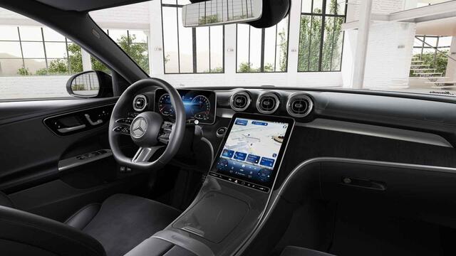 Mercedes-Benz C-KLASSE Estate 300e Business Solution AMG Panorama dak | Trekhaak