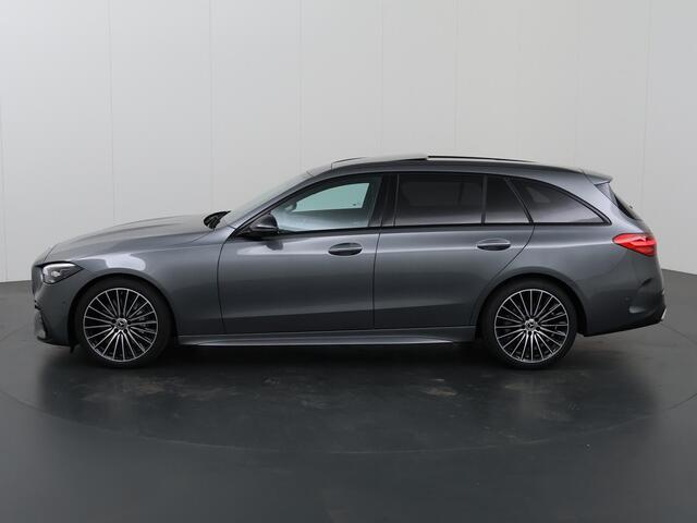 Mercedes-Benz C-KLASSE Estate 180 Star Edition AMG Line | 360 Camera | Keyless Entry | Digital Light | Panorama dak | 20 inch LM Velgen | Night Pakket | Dode hoek ass | Memory stoelen