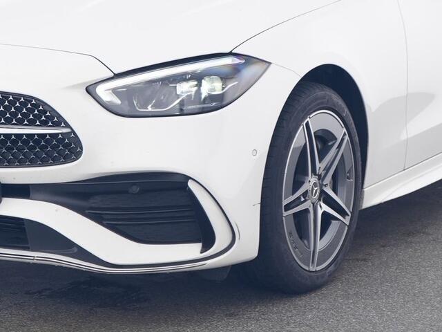 Mercedes-Benz C-KLASSE Estate 300 e AMG Plug-In Hybride AMG Line | Trekhaak | Panorama Schuif-Kanteldak | Distronic | Stuur en Stoelverwarming. Inclusief 48 maanden MB Certified garantie voor Europa.