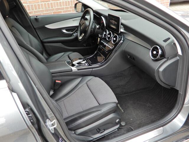 Mercedes-Benz C-KLASSE 180 PRESTIGE automaat
