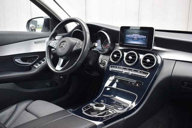 Mercedes-Benz C-KLASSE Estate 180 Automaat Business Solution LED | Half Leder | Full Map Navi | Sportstoelen | 17 Inch LMV