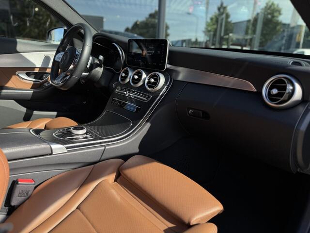 Mercedes-Benz C-KLASSE 180 AMG AUT(9) Facelift | Digital Cockpit | 360 Cam | NL-AUTO |