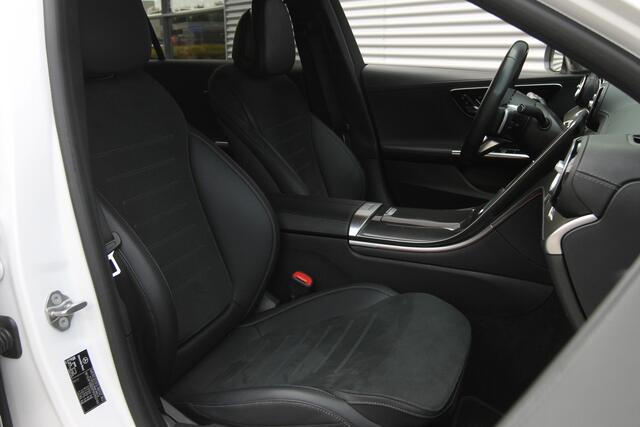 Mercedes-Benz C-KLASSE 180 AMG Line I Aut. I Carplay I Camera I Burmester