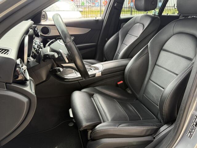 Mercedes-Benz C-KLASSE Estate 180 AMG | Trekhaak | Leder | Camera