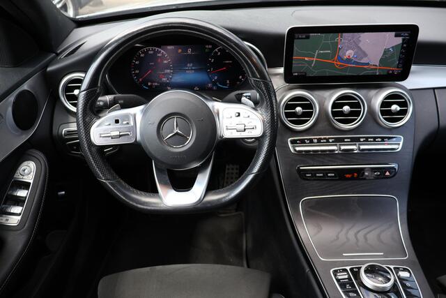 Mercedes-Benz C-KLASSE 180 Business Solution AMG I Camera I Tempomaat I Stoelverwarming I Virtual dashbord I Led I Automaat I I Essenhout I Parkeersensoren I Nederlandse auto I