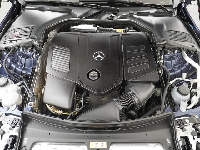 Mercedes-Benz C-KLASSE Estate 300 e AMG Line | Pano