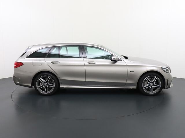 Mercedes-Benz C-KLASSE Estate C 300 e Estate AMG line | Trekhaak LED Sfeer