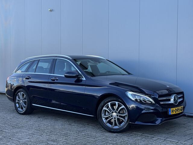 Mercedes-Benz C-KLASSE Estate 200 Prestige Navi/Climate/HUD.
