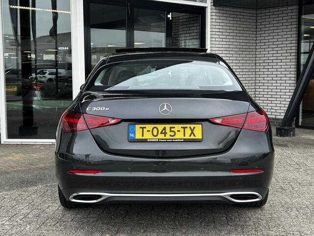 Mercedes-Benz C-KLASSE 300 e Luxury Line | Panoramadak | Trekhaak | Stoelverwarming