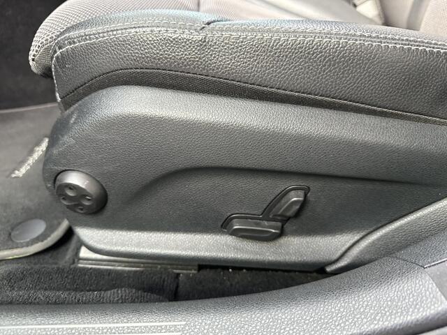 Mercedes-Benz C-KLASSE Estate 180 Sport Edition Premium Plus + Panoramadak en elektrische Trekhaak