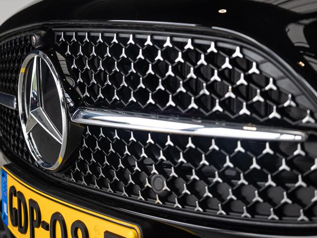 Mercedes-Benz C-KLASSE Estate 180 AMG Line Premium | Panorama dak | Trekhaak