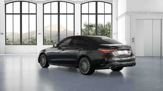 Mercedes-Benz C-KLASSE 300e Business Solution AMG | Panoramaschuifdak | DIGITAL LIGHT | Nightpakket | 19" multispaaks Velgen | 360° camera | Dodehoekassistent |