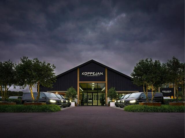 Mercedes-Benz C-KLASSE Estate 300e AMG Line 313PK | BURMESTER | PANO | DYNAMIC SELECT | NIGHT PAKKET | TREKHAAK |