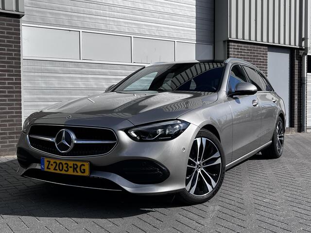 Mercedes-Benz C-KLASSE Estate 180 Luxury Line | Panoramadak | Dodehoekassistent | Privacy Glas Achter | Apple CarPlay | Android Auto | Elektrisch Verstelbare Stoelen + Memory | Sfeerverlichting | Stoelverwarming | Stuurverwarming