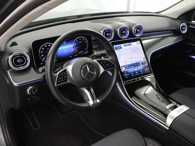 Mercedes-Benz C-KLASSE 200 Luxury Line | Trekhaak | Stoelverwarming | Achteruitrijcamera | MBUX |